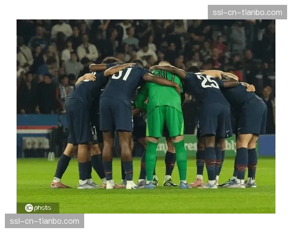 巴黎圣日耳曼欧冠13场轰入36球，场均2.77球火力冠绝全欧